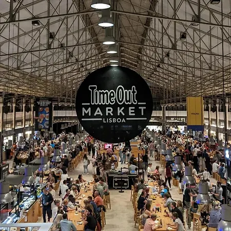 Апартаменти Modern Ii Rooftop & Tejo View River Лісабон